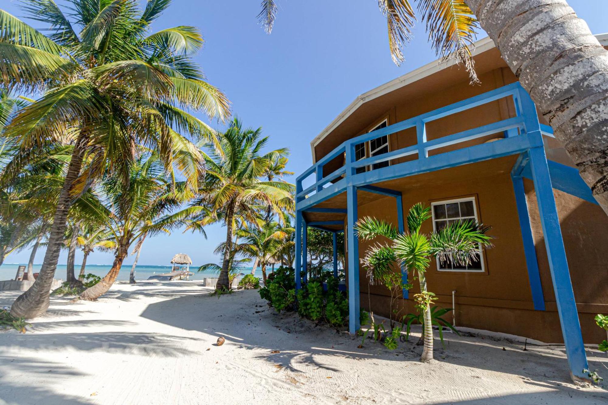 Hotel White Sands Cove San Pedro  Exteriér fotografie